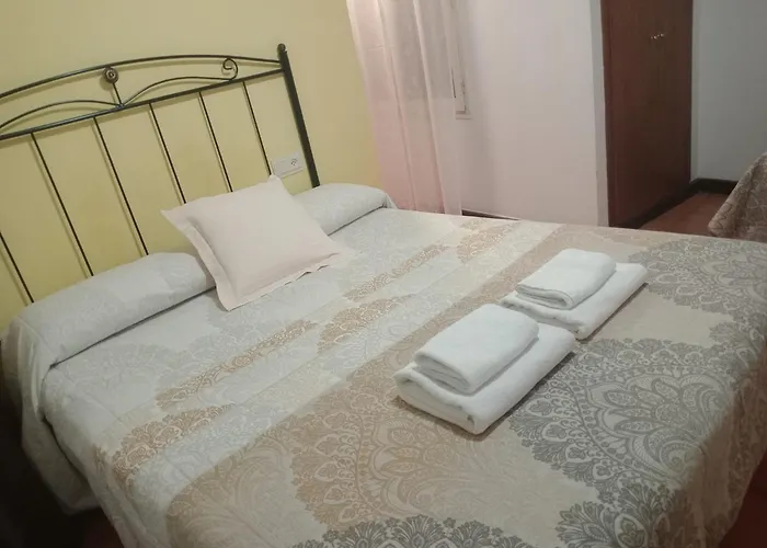 Fonda Angeleta Hotel *